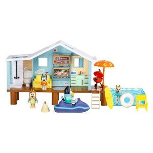GENTLY USED BLUEY'S ULTIMATE BEACH CABIN PLAYSET $50